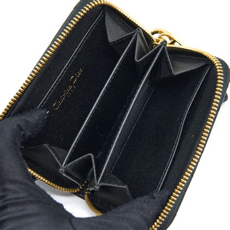 dior caro detachable card holder.